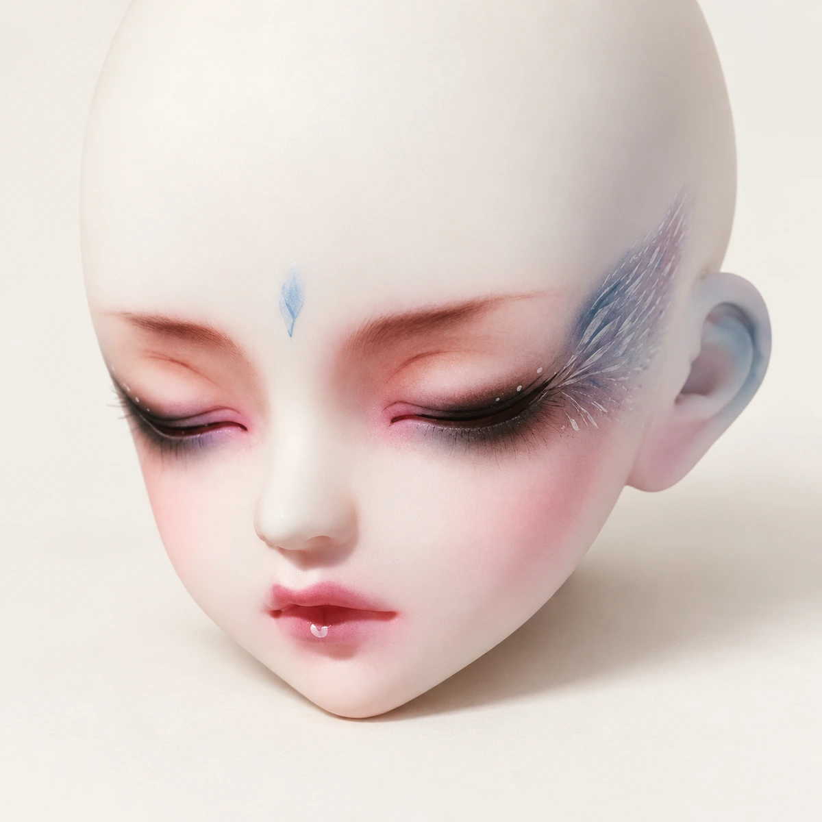 BJD faceup queue enquiry — AI-refined source image